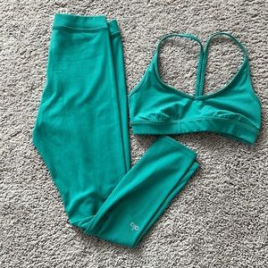Alo Yoga Ribbed Set